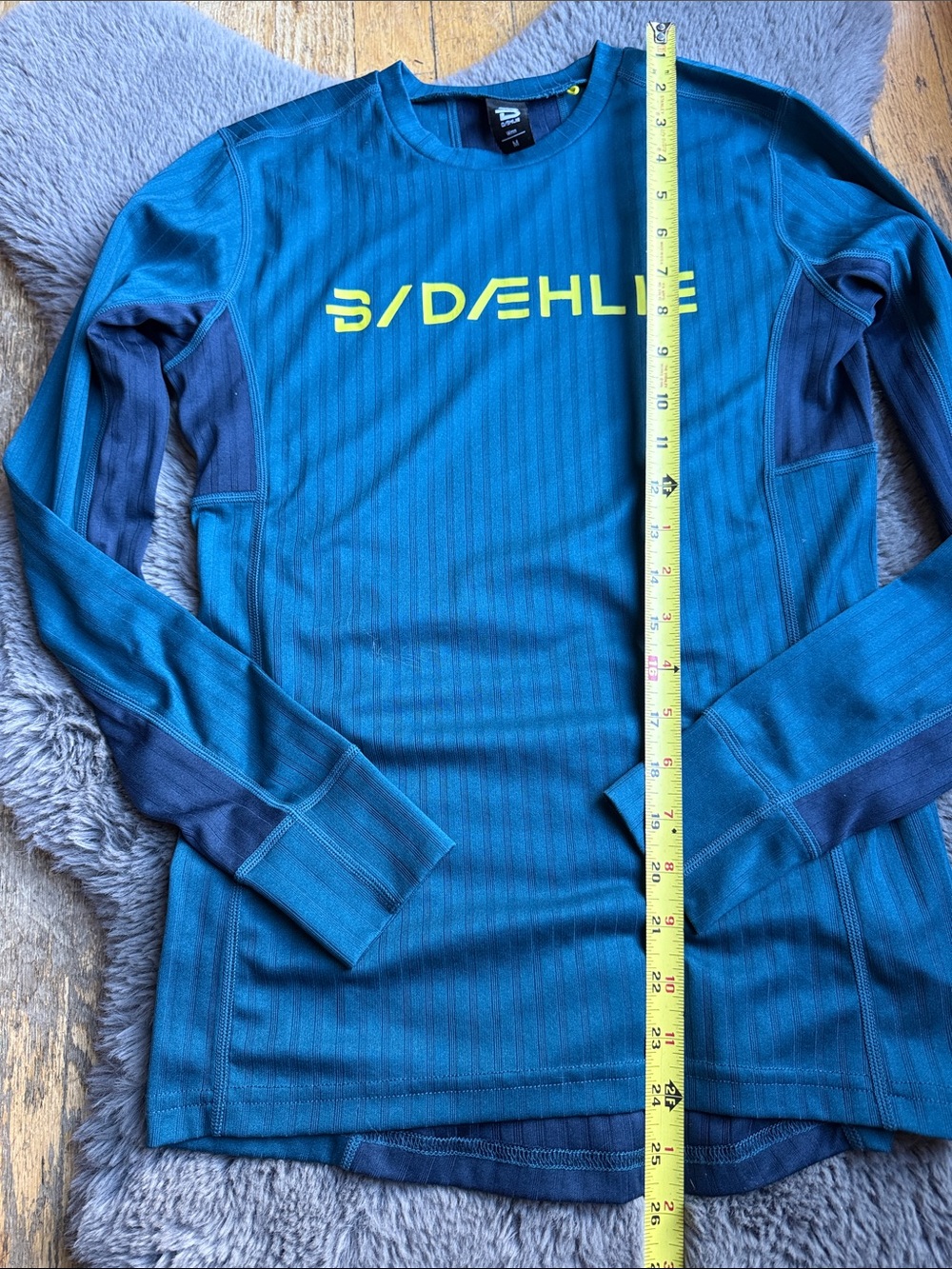 Bjorn Daehlie Training Tech Long Sleeve Base Layer Shirt Medium - Picture 4 of 9